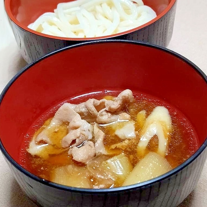 豚肉と長ねぎと竹輪のつけうどん